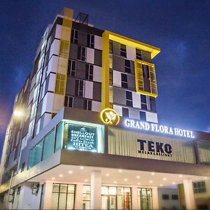 Grand Flora Hotel